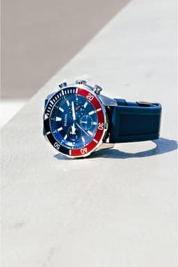 Bulova Classic 44mm 98A288 Mens, detail view 5