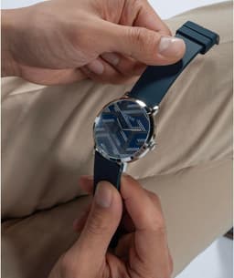 Guess GW0625G1 Silver Tone 44mm Herrenuhr, Detailansicht 4