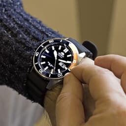 Orient Sports 44mm A0916L Mens, detail view 3