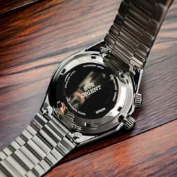 Orient 41.7mm Herrenuhr, Detailansicht 4